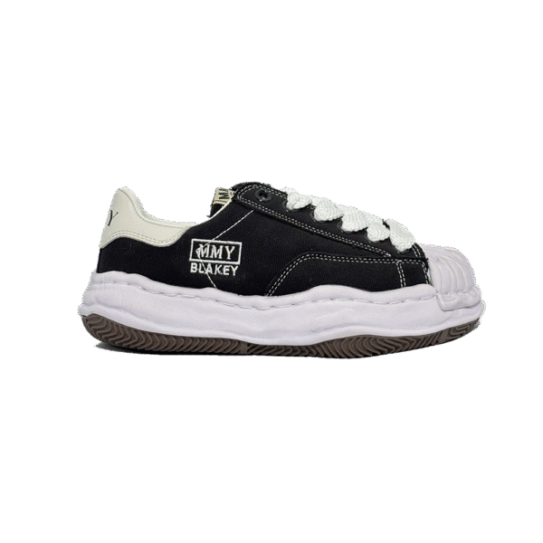 میهارا پیترسون "Black"